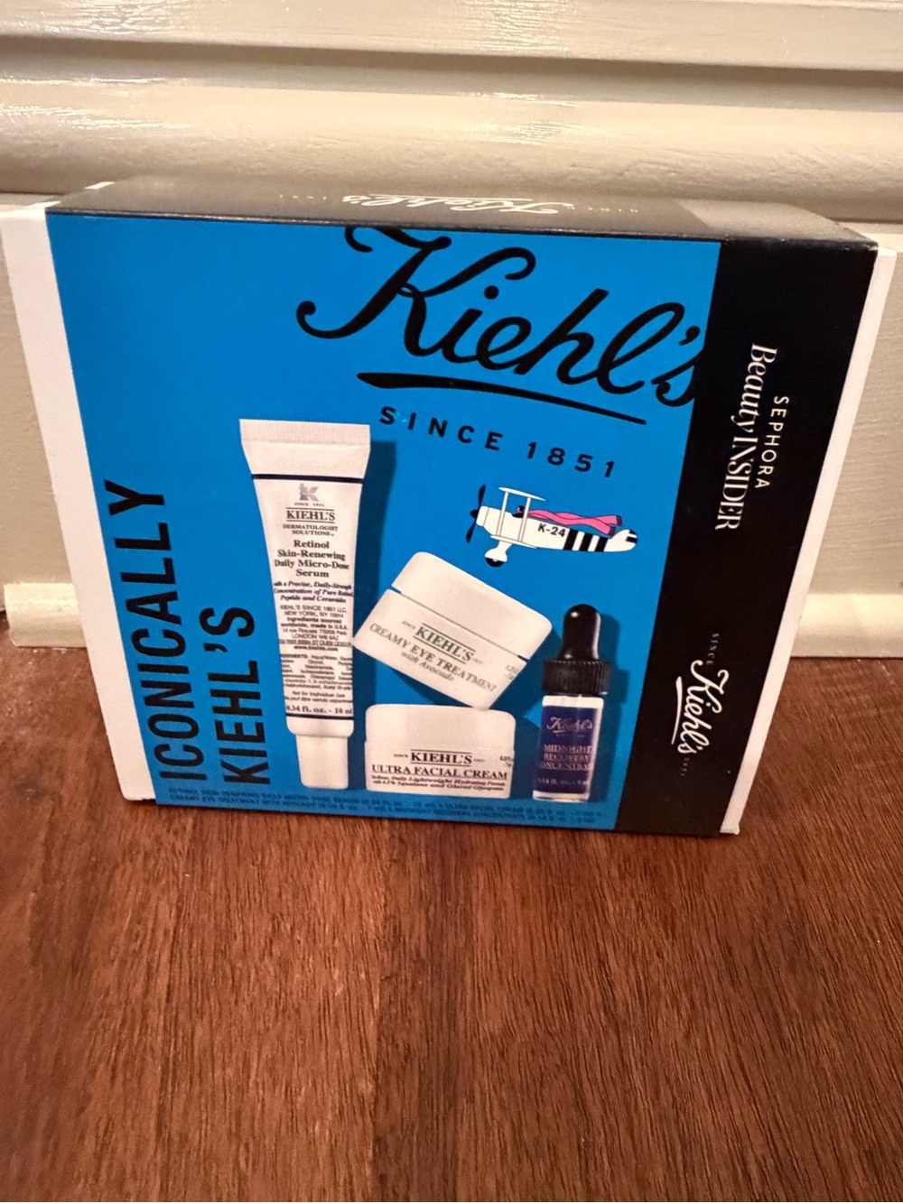 Kiehl's White and Black Skincare Set Box